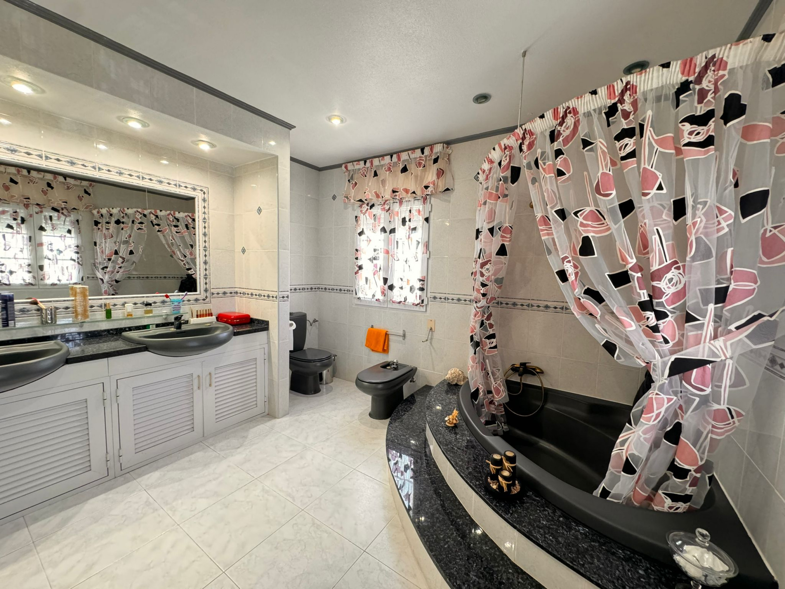 5 Bed, 4 Bath, HouseFor Sale, La Manga Del Mar Menor, Murcia