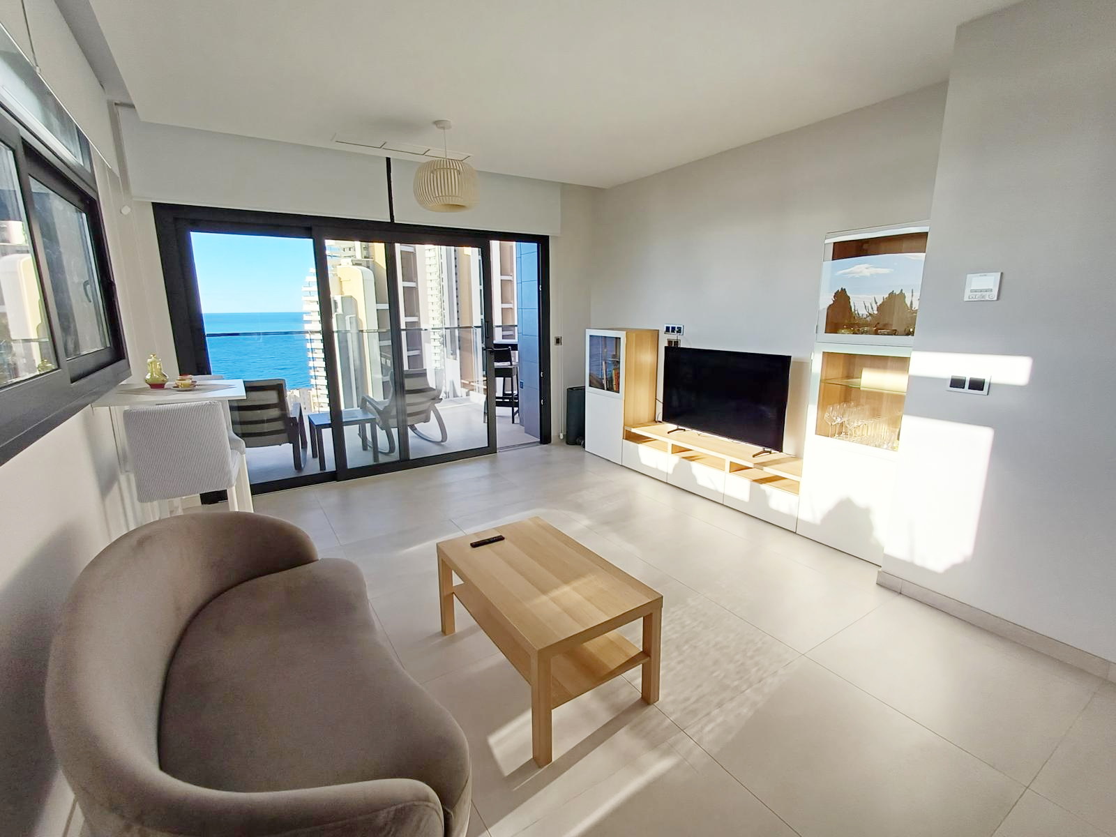 3 Bed, 2 Bath, ApartmentFor Sale, Benidorm, Alicante