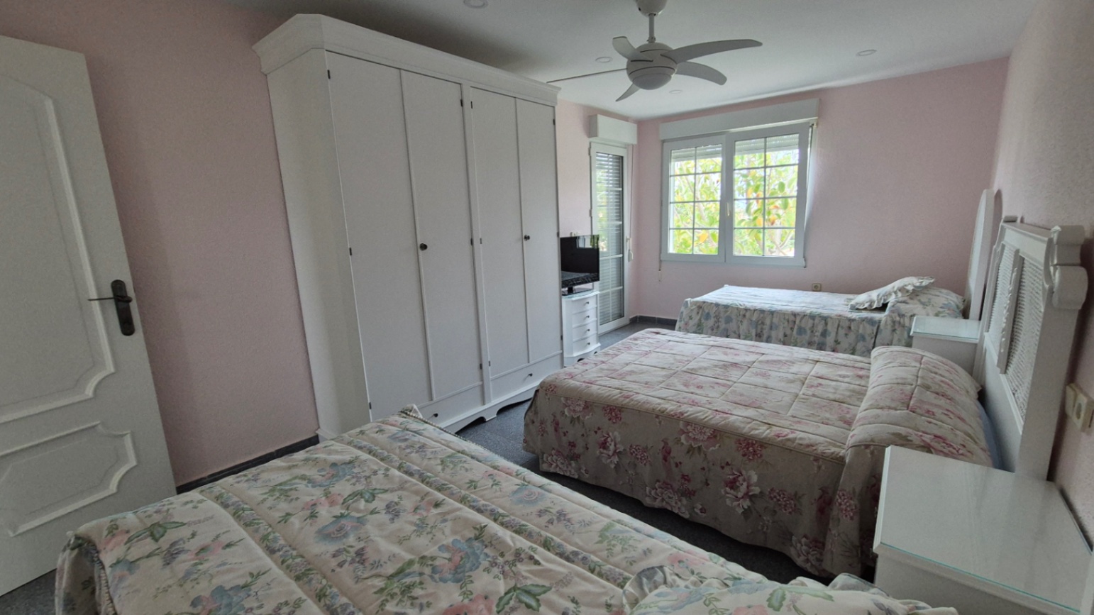 7 Bed, 3 Bath, HouseFor Sale, Orihuela, Alicante