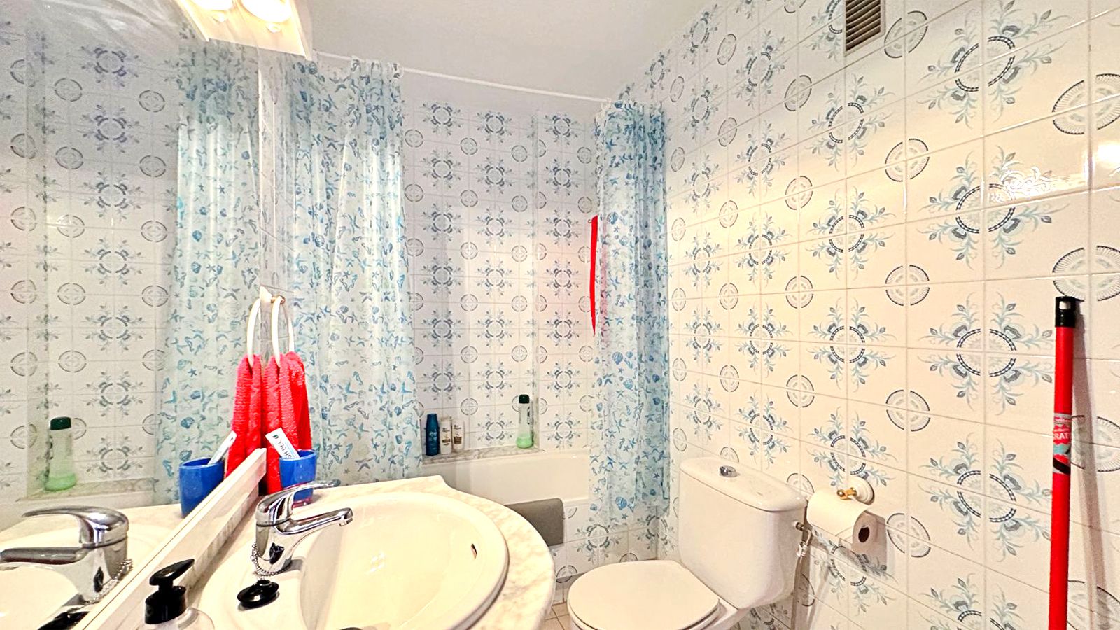 1 Bed, 1 Bath, ApartmentFor Sale, Torrevieja, Alicante