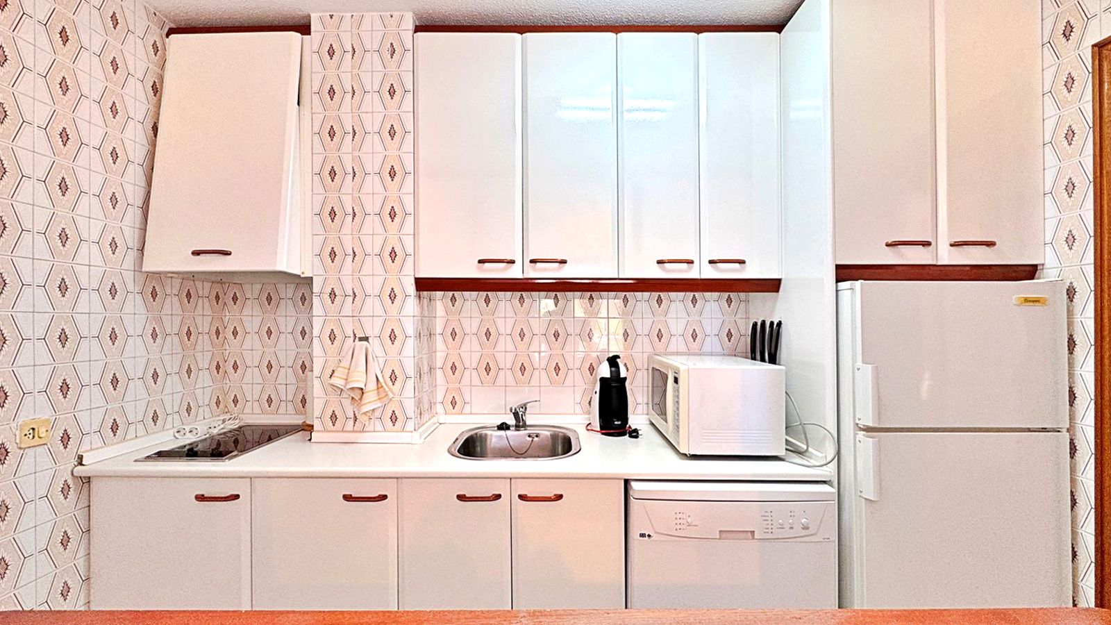 1 Bed, 1 Bath, ApartmentFor Sale, Torrevieja, Alicante