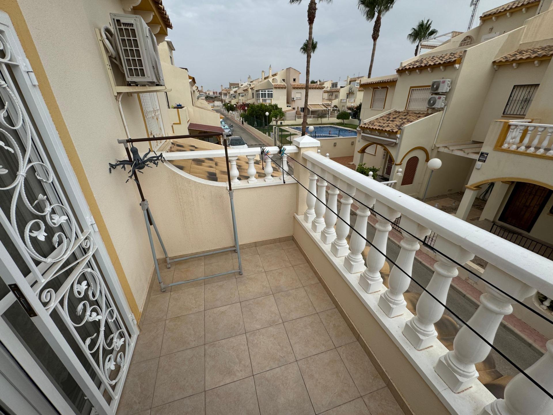 4 Bed, 2 Bath, HouseFor Sale, Orihuela Costa, Alicante