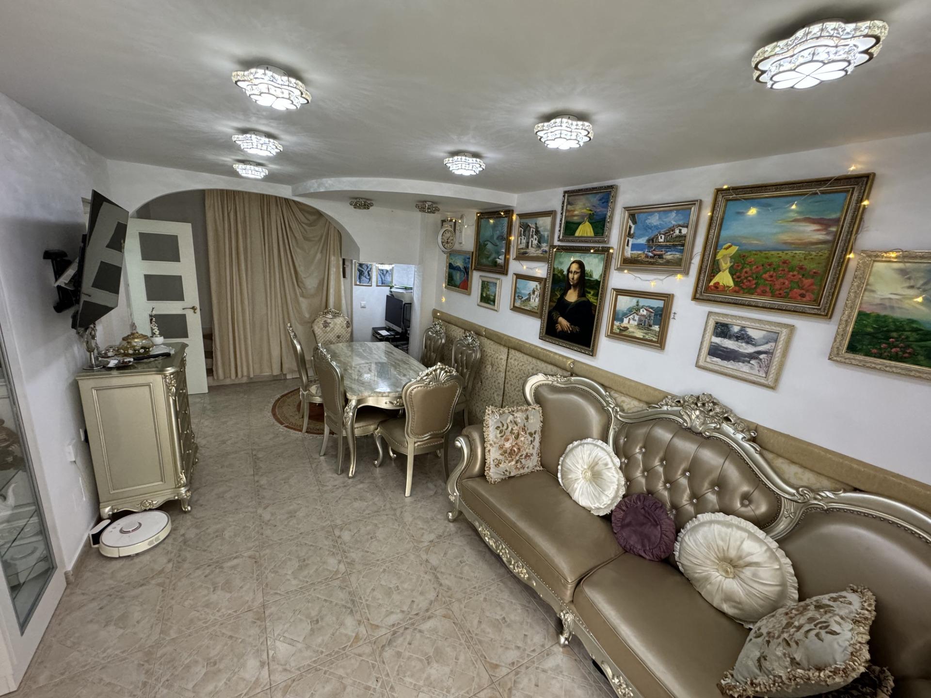 4 Bed, 2 Bath, HouseFor Sale, Orihuela Costa, Alicante