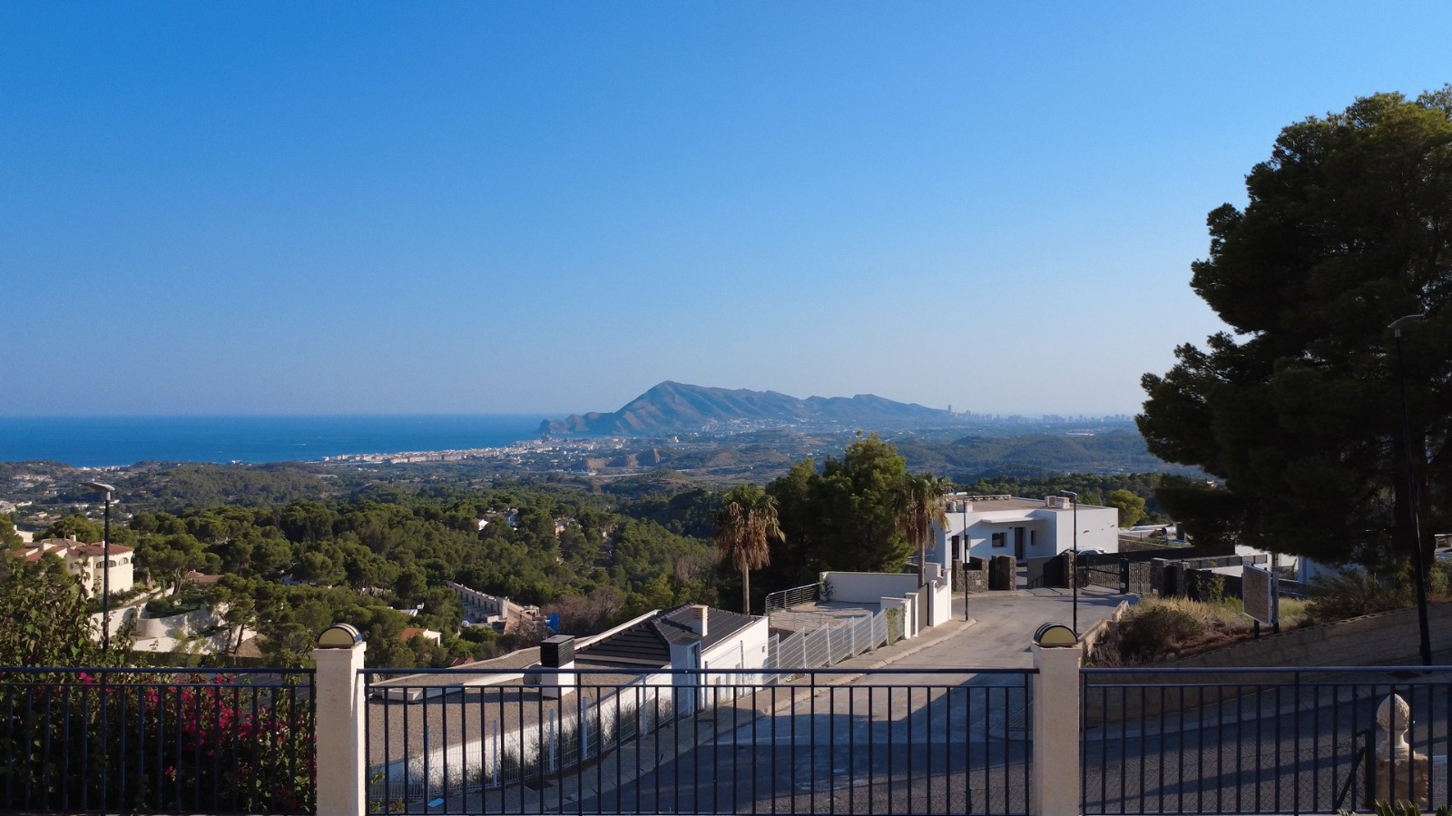3 Bed, 2 Bath, HouseFor Sale, Altea, Alicante
