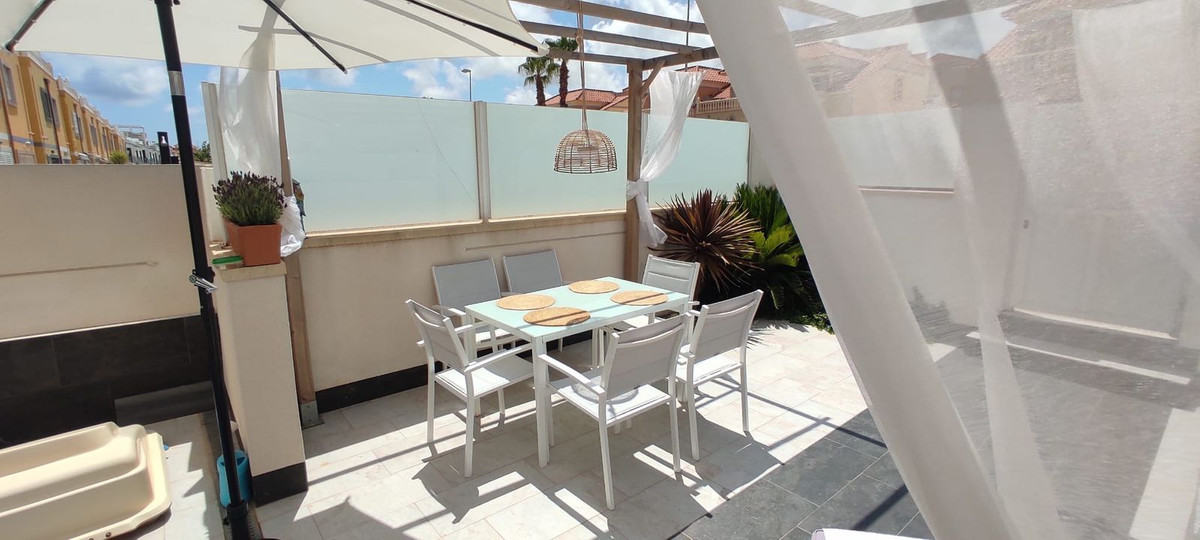 3 Bed, 2 Bath, HouseFor Sale, Orihuela Costa, Alicante