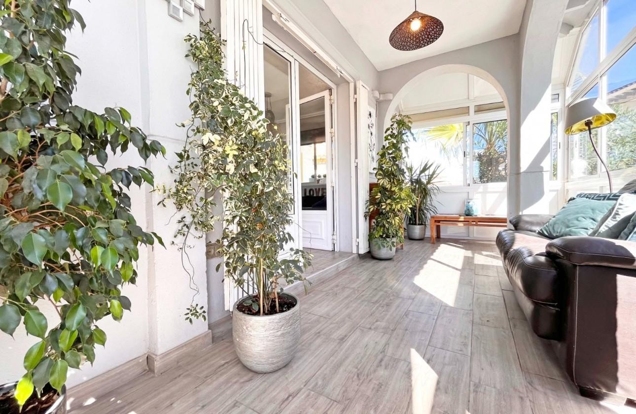 4 Bed, 3 Bath, HouseFor Sale, La Zenia, Alicante