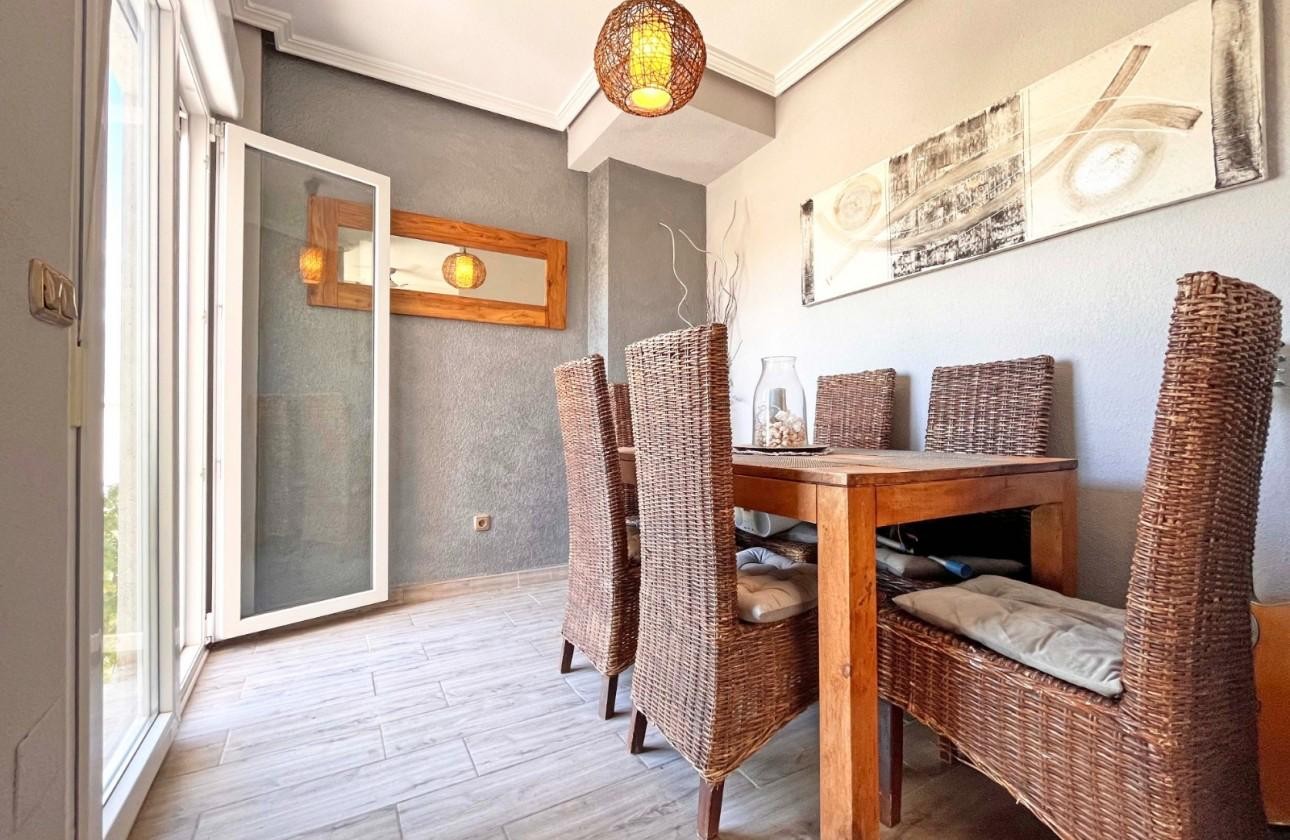 4 Bed, 3 Bath, HouseFor Sale, La Zenia, Alicante