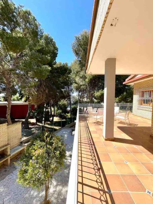 4 Bed, 3 Bath, HouseFor Sale, Orihuela Costa, Alicante