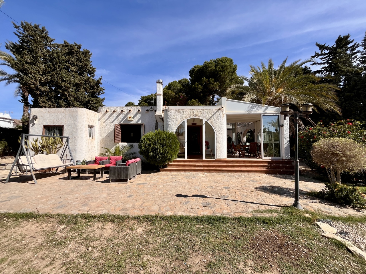 6 Bed, 3 Bath, HouseFor Sale, Cabo Roig, Alicante