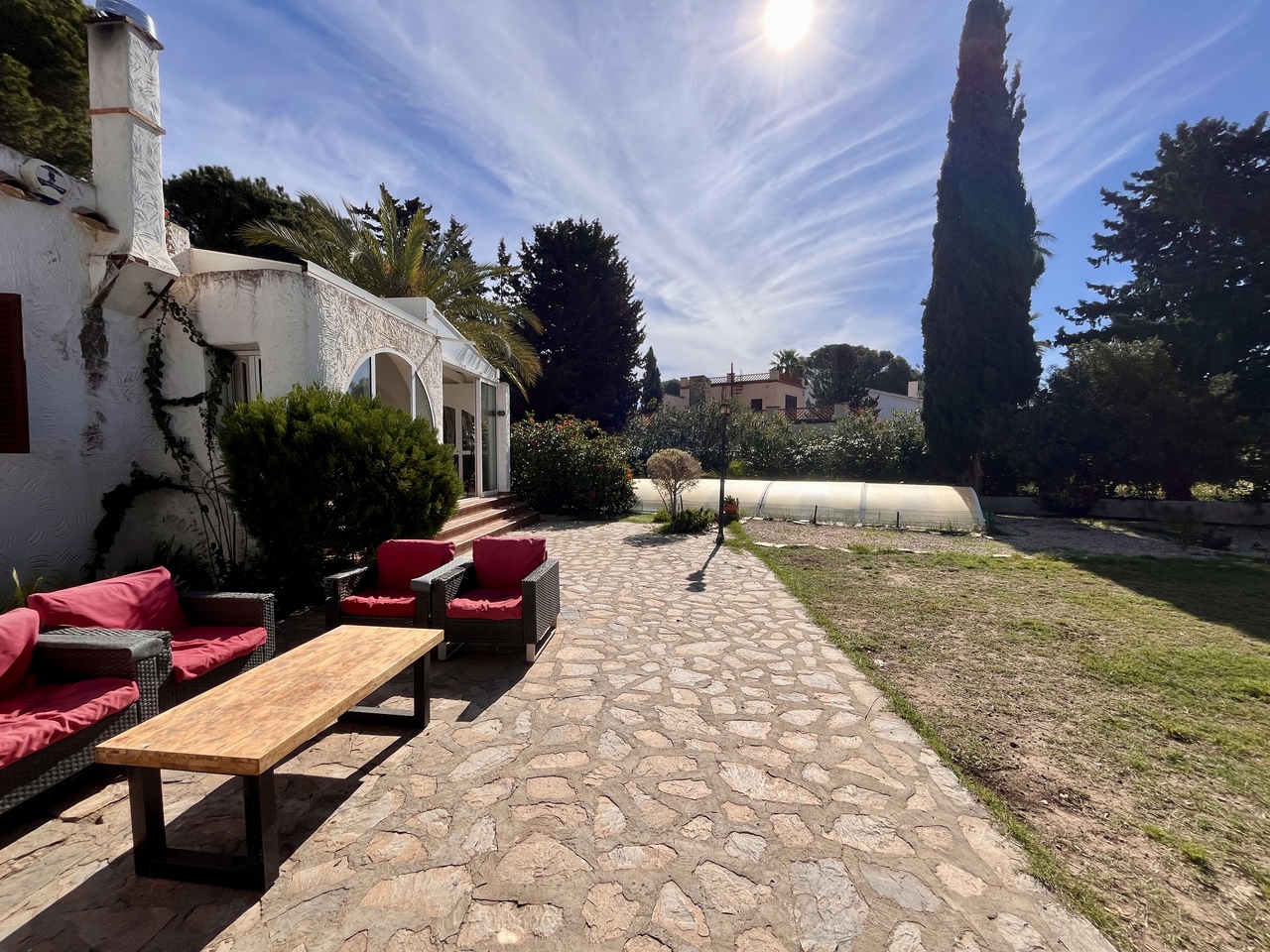 6 Bed, 3 Bath, HouseFor Sale, Cabo Roig, Alicante