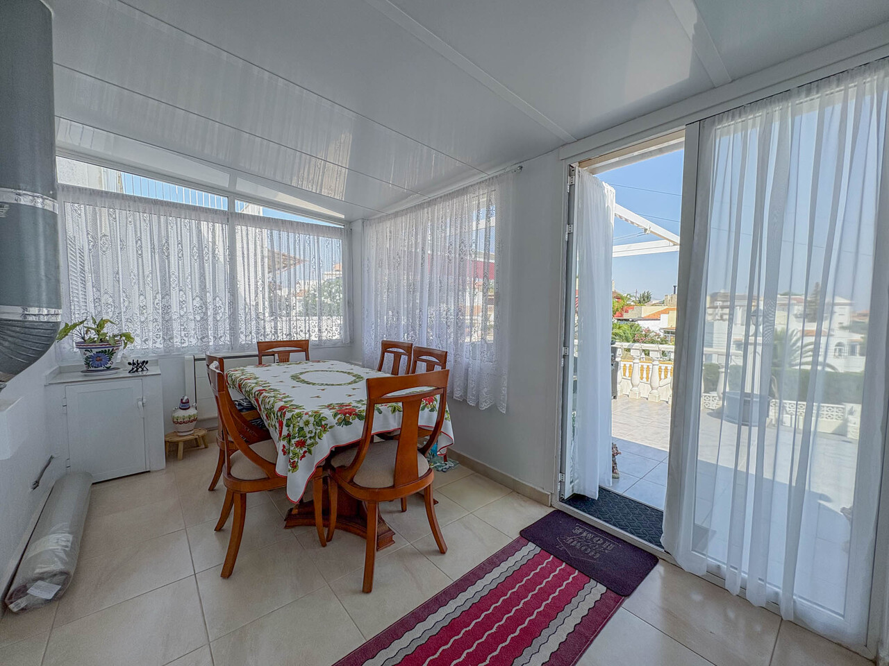 3 Bed, 2 Bath, HouseFor Sale, Torrevieja, Alicante