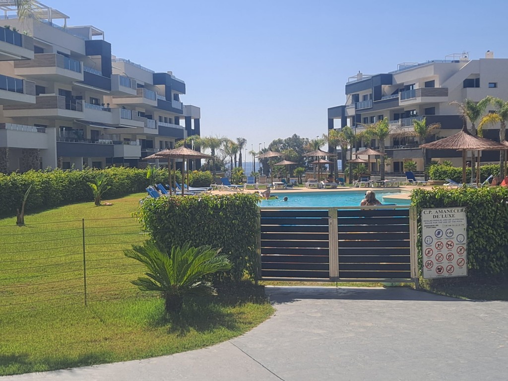 2 Bed, 2 Bath, ApartmentFor Sale, Playa Flamenca, Alicante