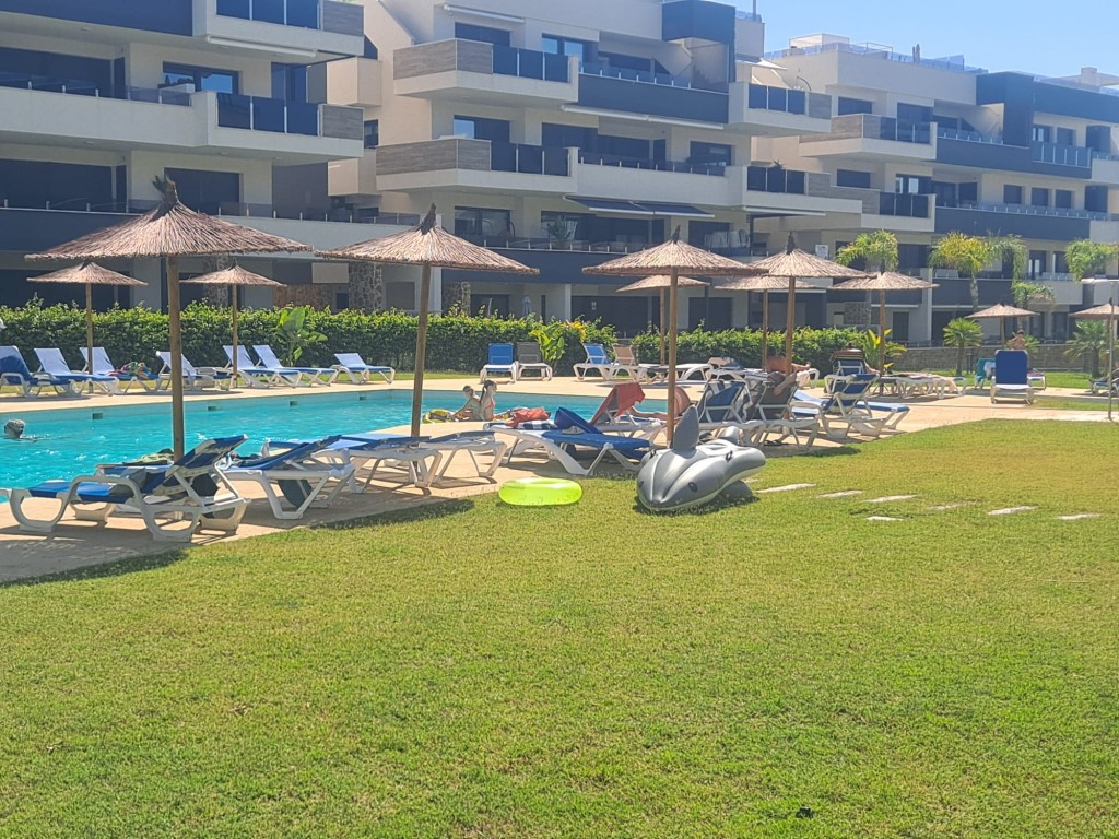 2 Bed, 2 Bath, ApartmentFor Sale, Playa Flamenca, Alicante