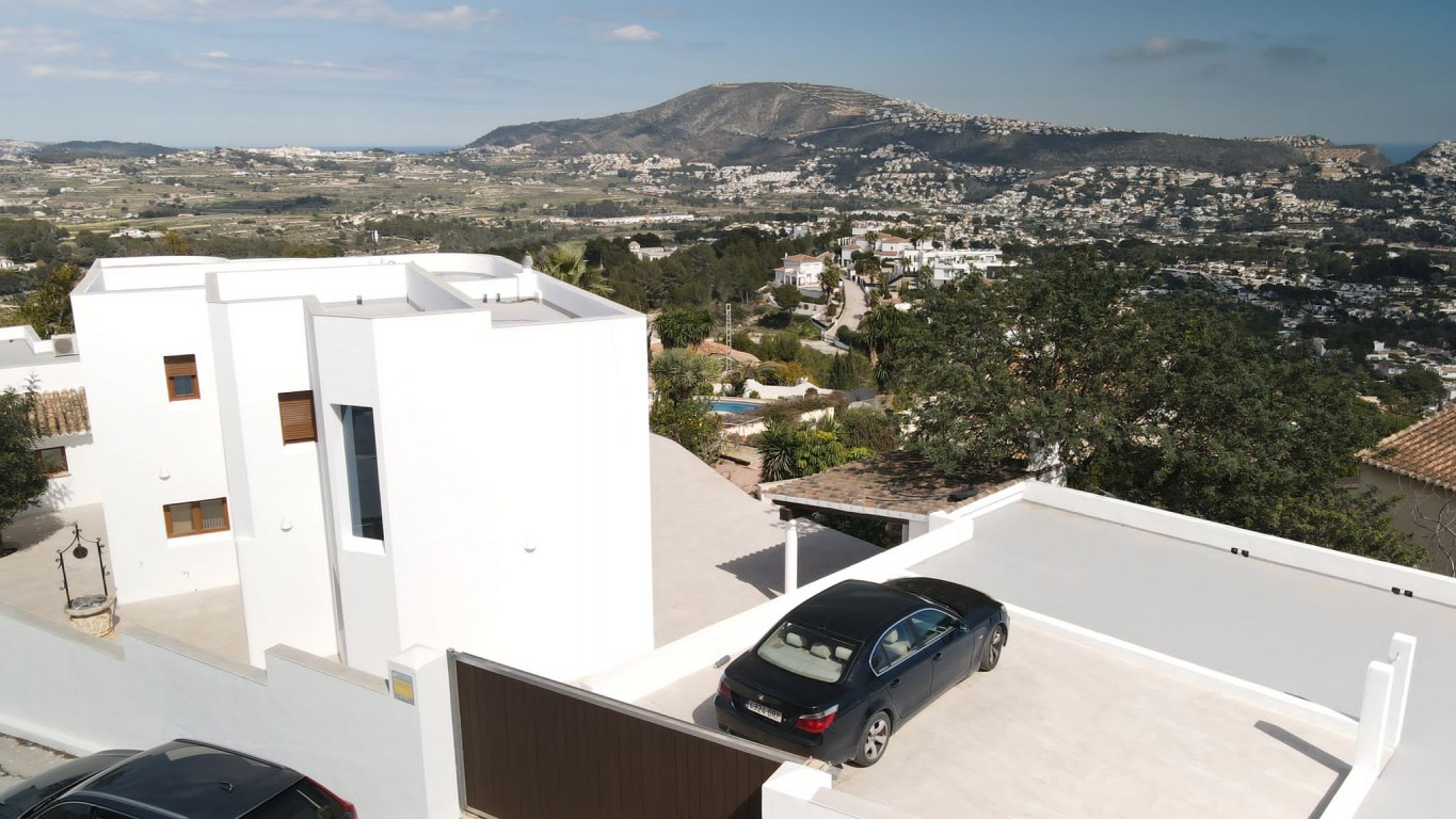 5 Bed, 4 Bath, HouseFor Sale, Moraira, Alicante