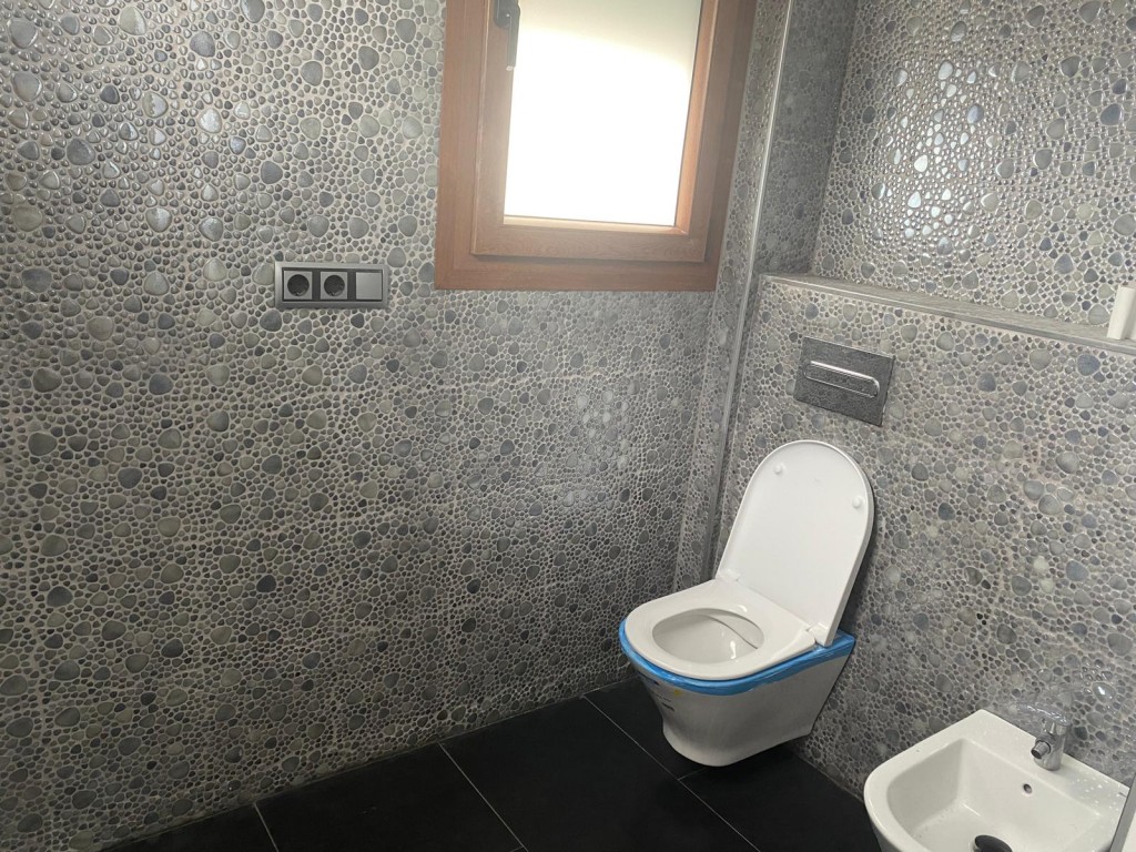 5 Bed, 4 Bath, HouseFor Sale, Moraira, Alicante