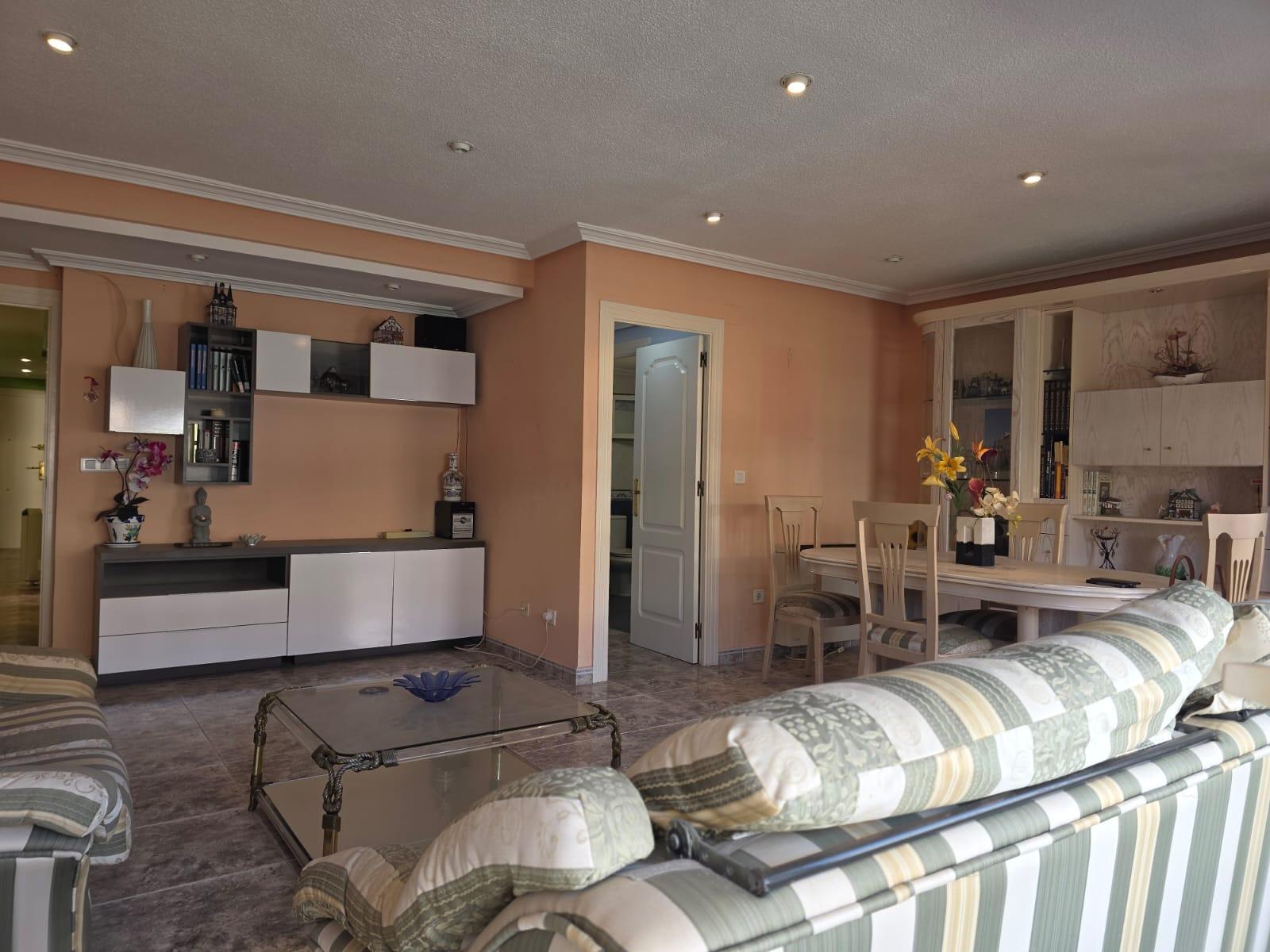 2 Bed, 1 Bath, ApartmentFor Sale, Torrevieja, Alicante