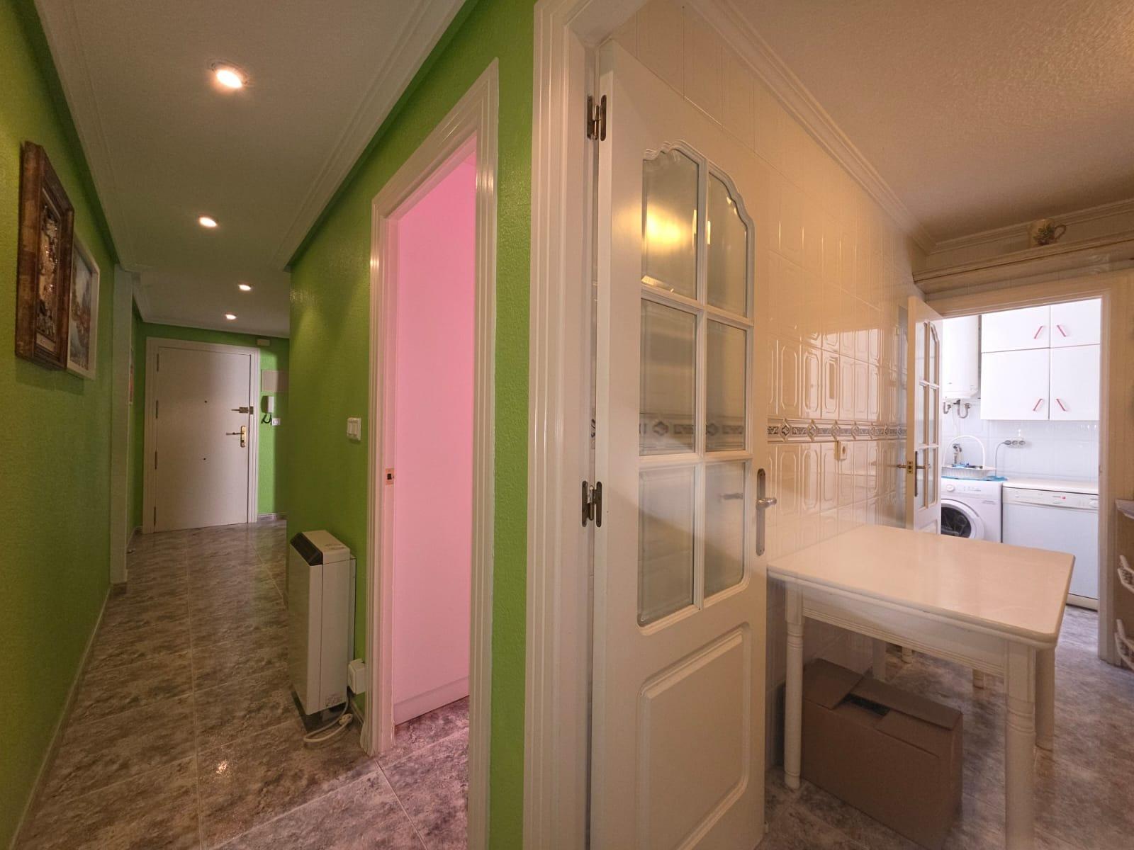 2 Bed, 1 Bath, ApartmentFor Sale, Torrevieja, Alicante