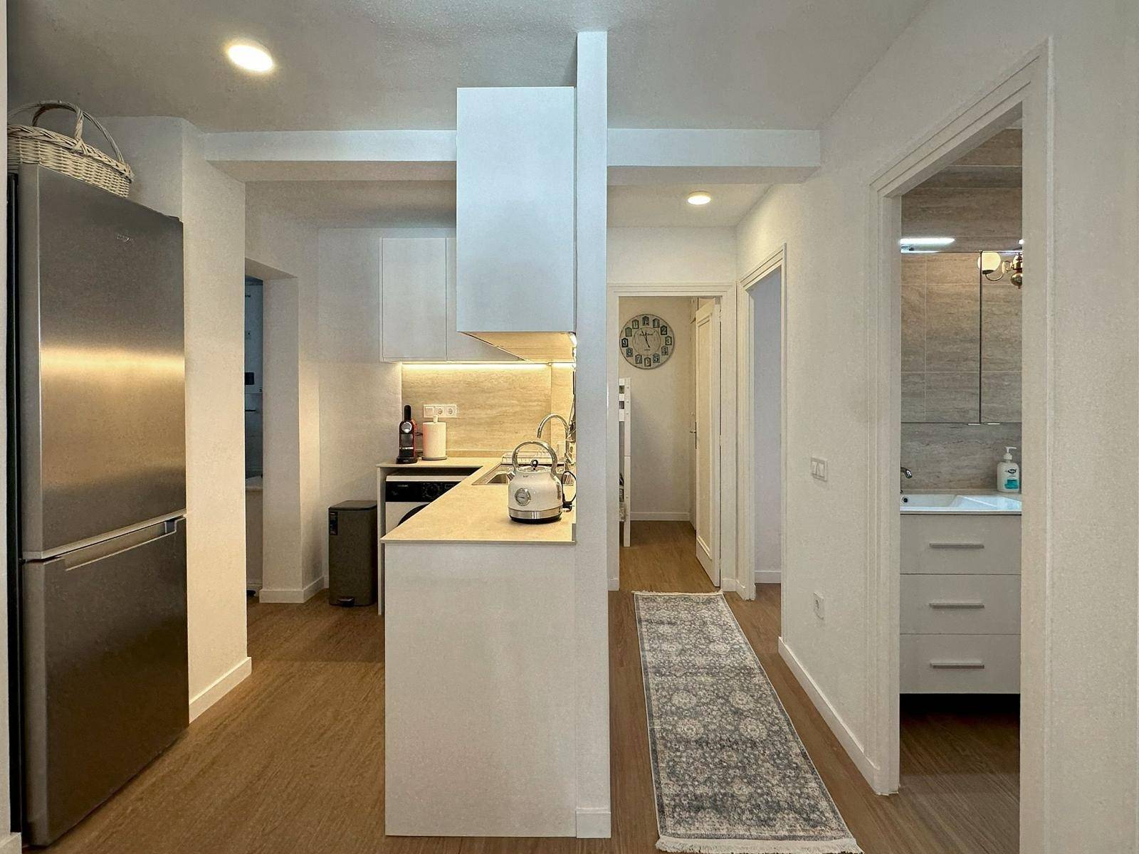 3 Bed, 2 Bath, ApartmentFor Sale, Torrevieja, Alicante