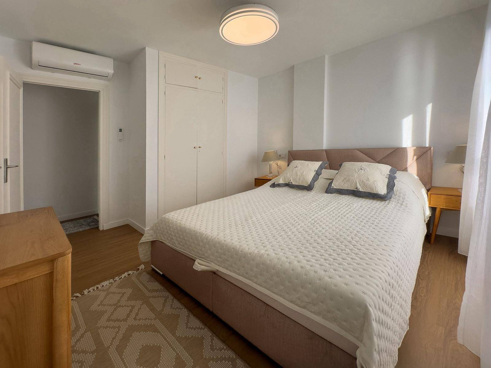 3 Bed, 2 Bath, ApartmentFor Sale, Torrevieja, Alicante