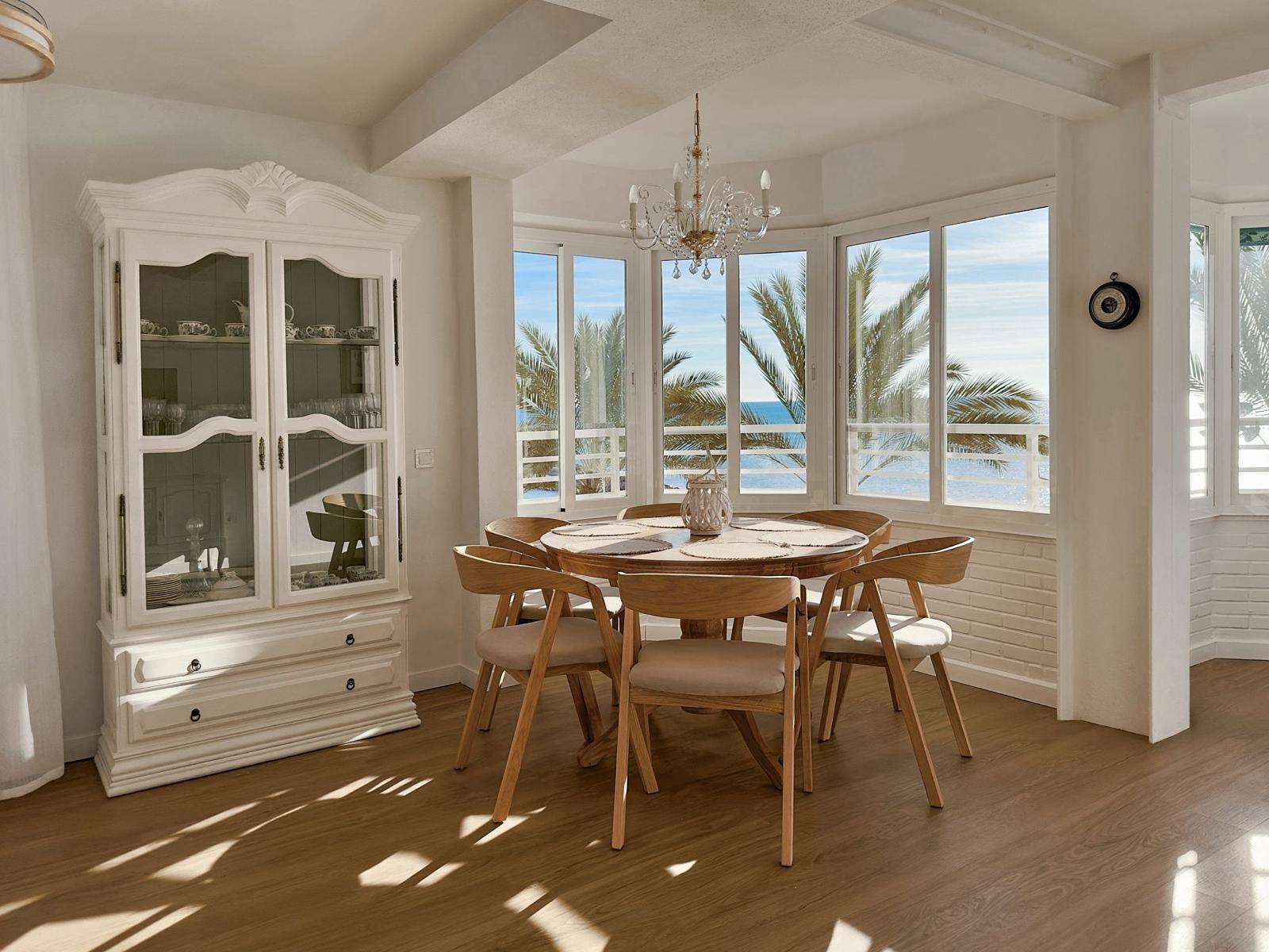 3 Bed, 2 Bath, ApartmentFor Sale, Torrevieja, Alicante