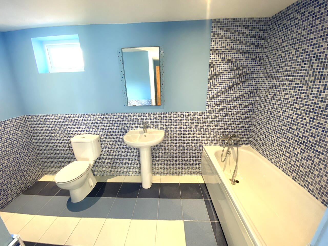 5 Bed, 3 Bath, HouseFor Sale, La Zenia, Alicante