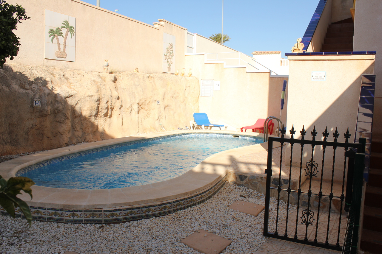 5 Bed, 3 Bath, HouseFor Sale, La Zenia, Alicante