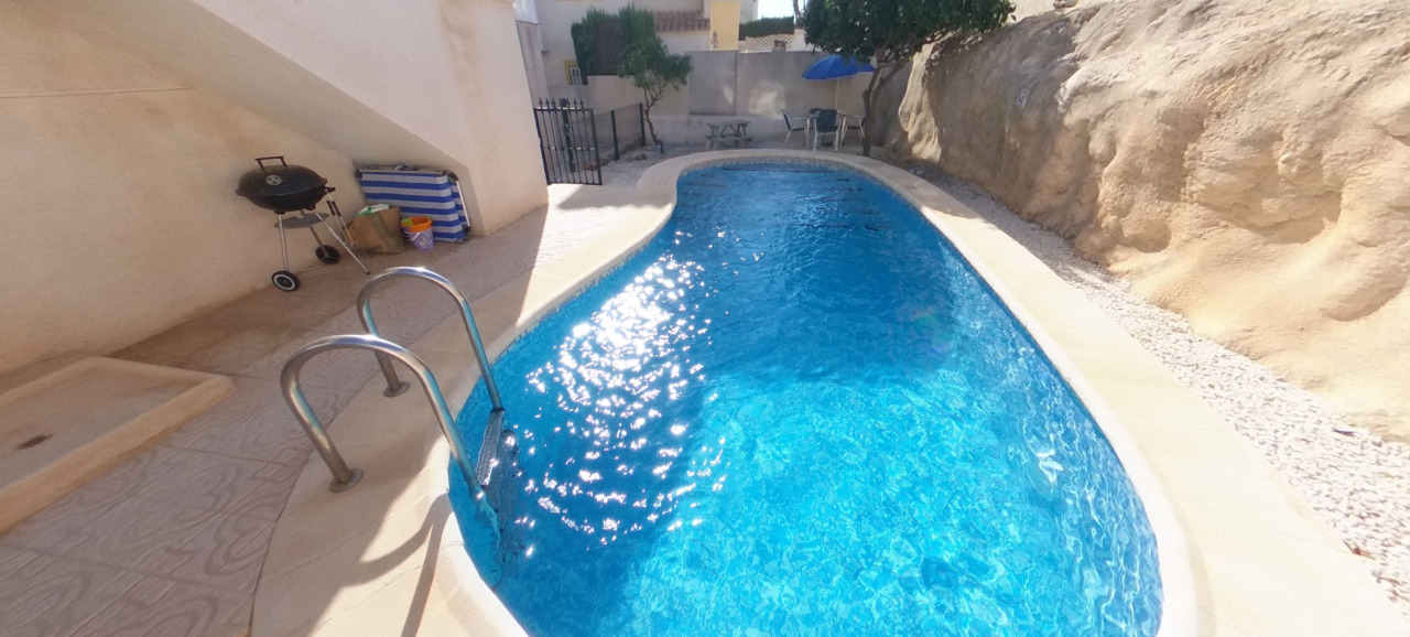 5 Bed, 3 Bath, HouseFor Sale, La Zenia, Alicante