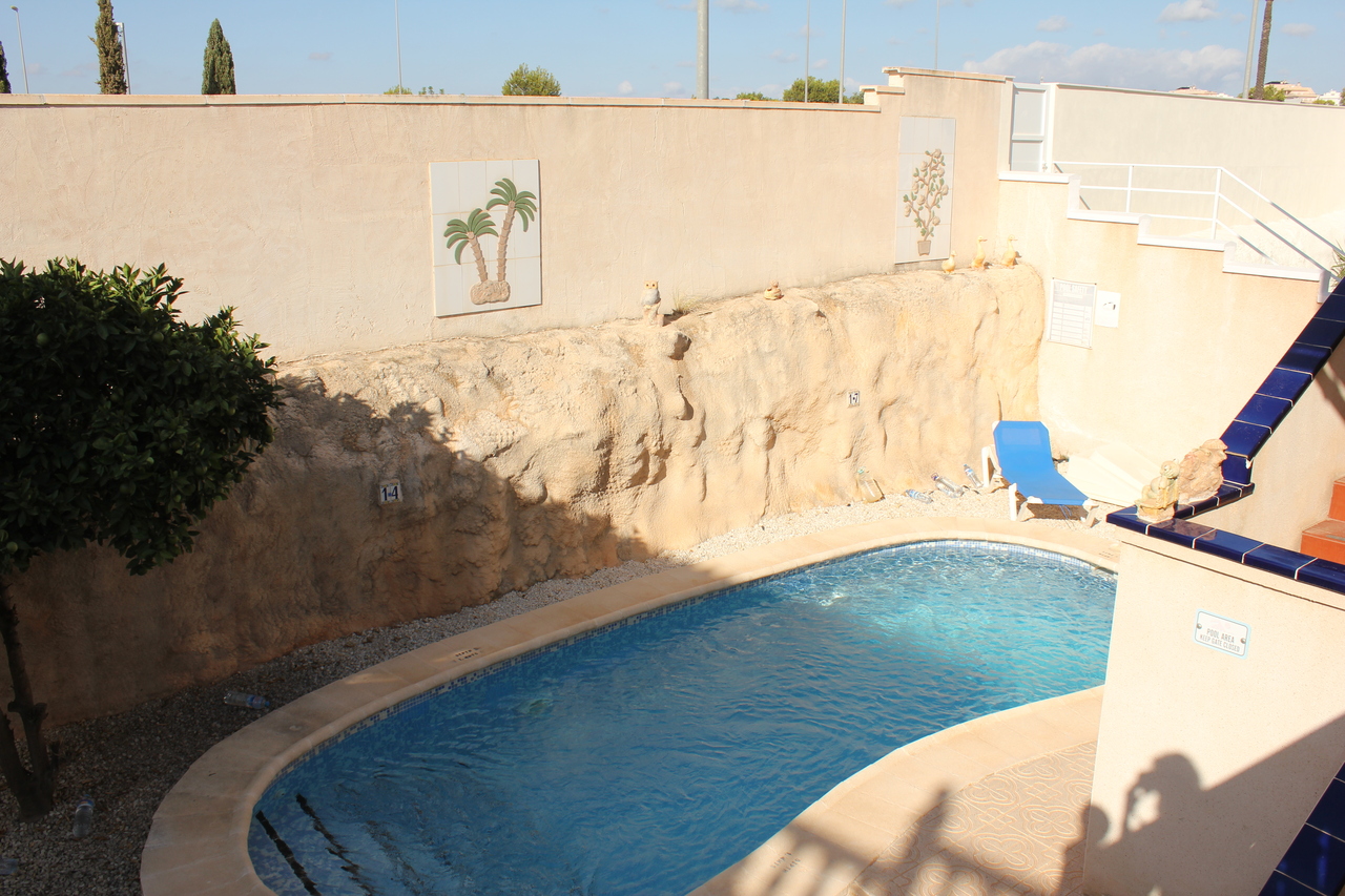 5 Bed, 3 Bath, HouseFor Sale, La Zenia, Alicante