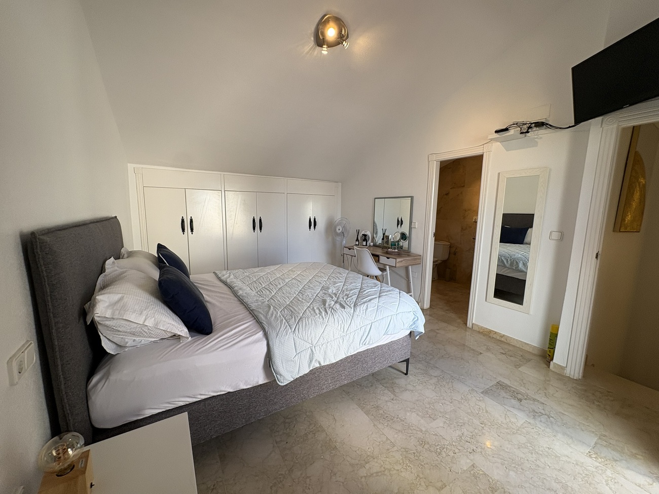 3 Bed, 2 Bath, ApartmentFor Sale, Las Ramblas Golf, Alicante