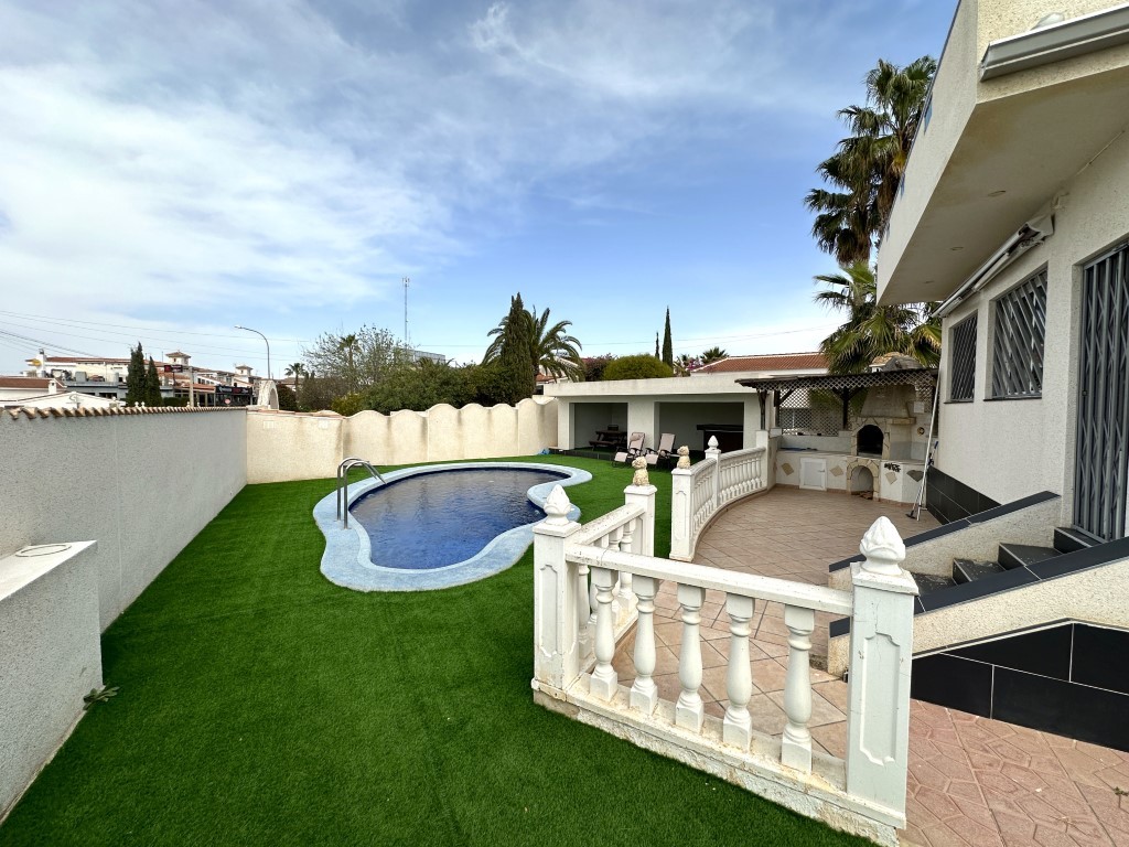 3 Bed, 2 Bath, HouseFor Sale, Ciudad Quesada, Alicante