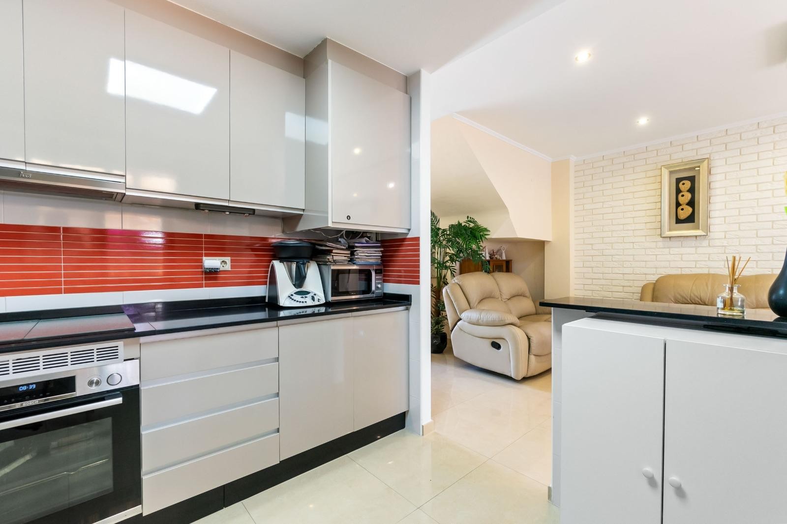 Torrevieja, Alicante, 3 Bedrooms Bedrooms, ,2 BathroomsBathrooms,For Sale,2408C