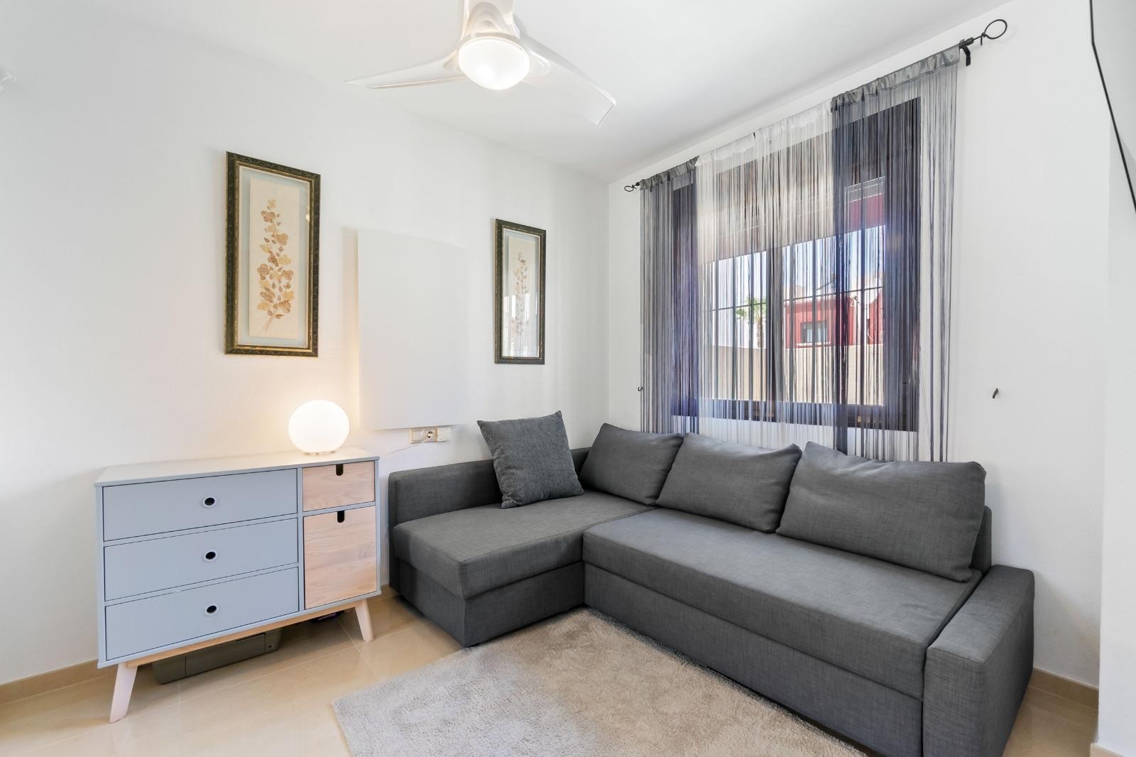 Torrevieja, Alicante, 3 Bedrooms Bedrooms, ,2 BathroomsBathrooms,For Sale,2408C