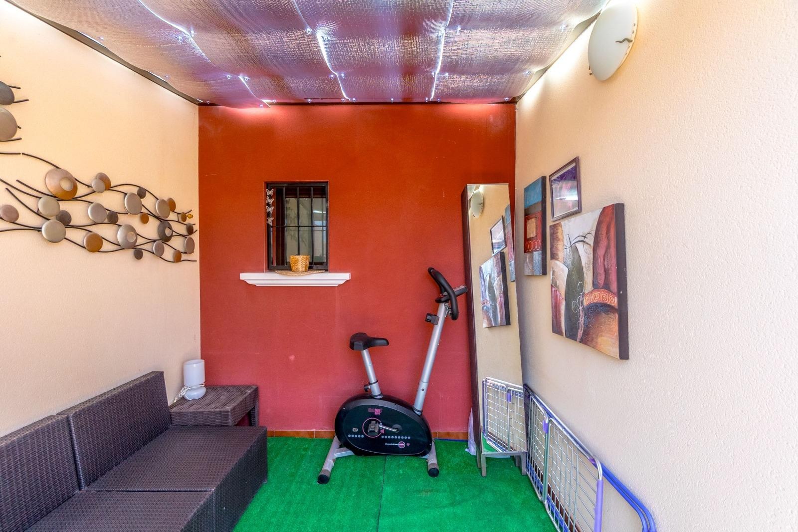 Torrevieja, Alicante, 3 Bedrooms Bedrooms, ,2 BathroomsBathrooms,For Sale,2408C