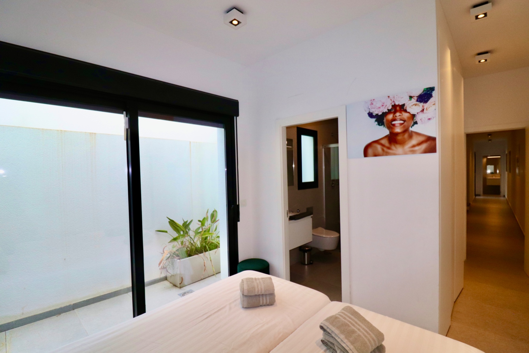 3 Bed, 3 Bath, ApartmentFor Sale, Guardamar Del Segura, Alicante