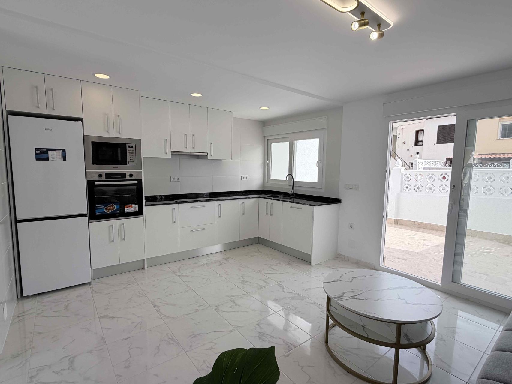 3 Bed, 2 Bath, HouseFor Sale, Torrevieja, Alicante