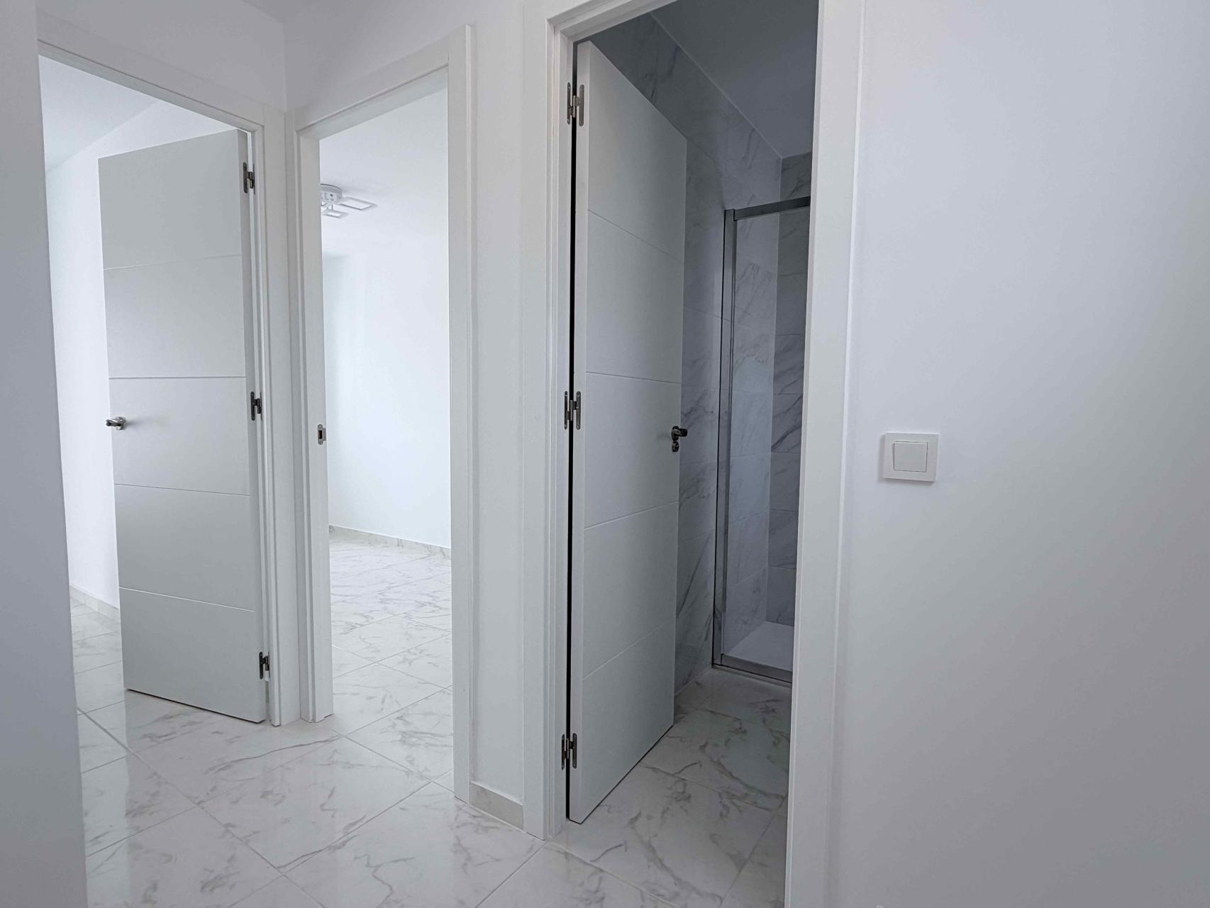 3 Bed, 2 Bath, HouseFor Sale, Torrevieja, Alicante