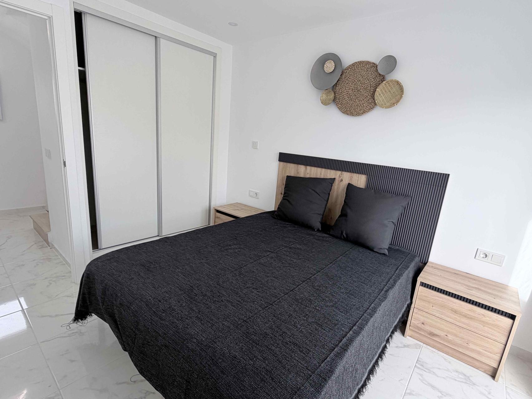 3 Bed, 2 Bath, HouseFor Sale, Torrevieja, Alicante