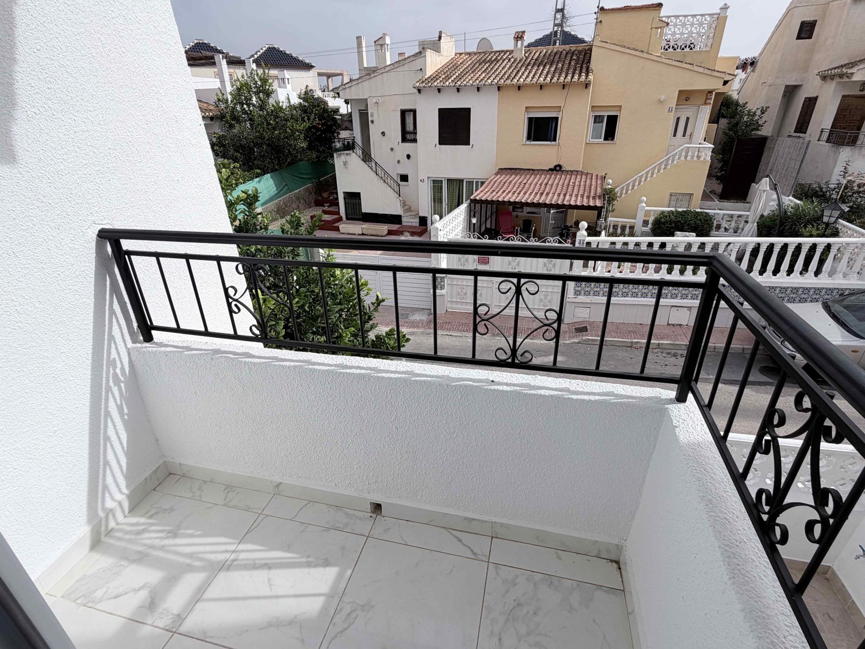 3 Bed, 2 Bath, HouseFor Sale, Torrevieja, Alicante