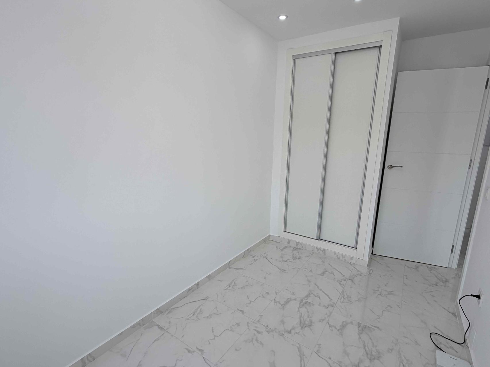 3 Bed, 2 Bath, HouseFor Sale, Torrevieja, Alicante