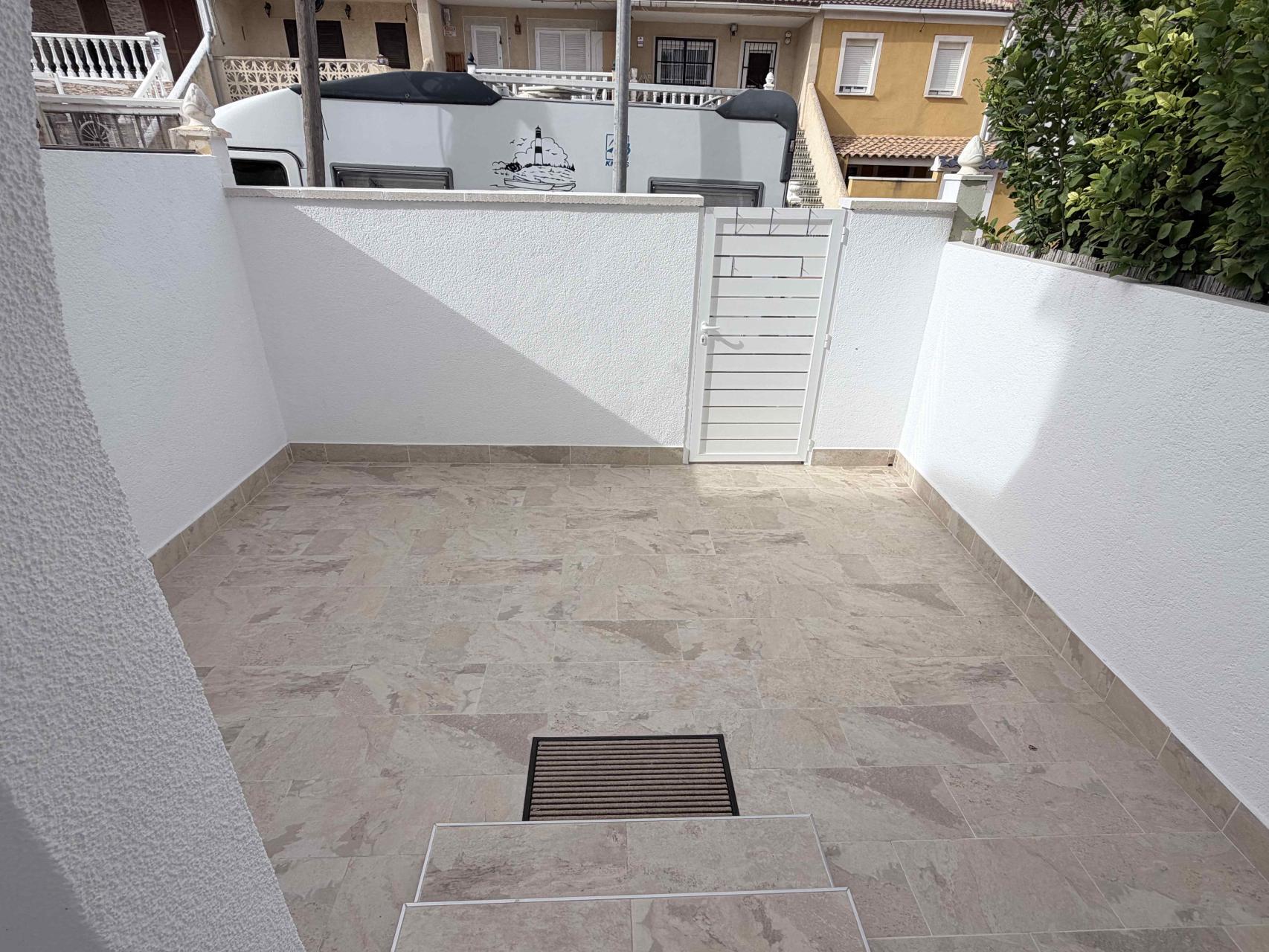 3 Bed, 2 Bath, HouseFor Sale, Torrevieja, Alicante