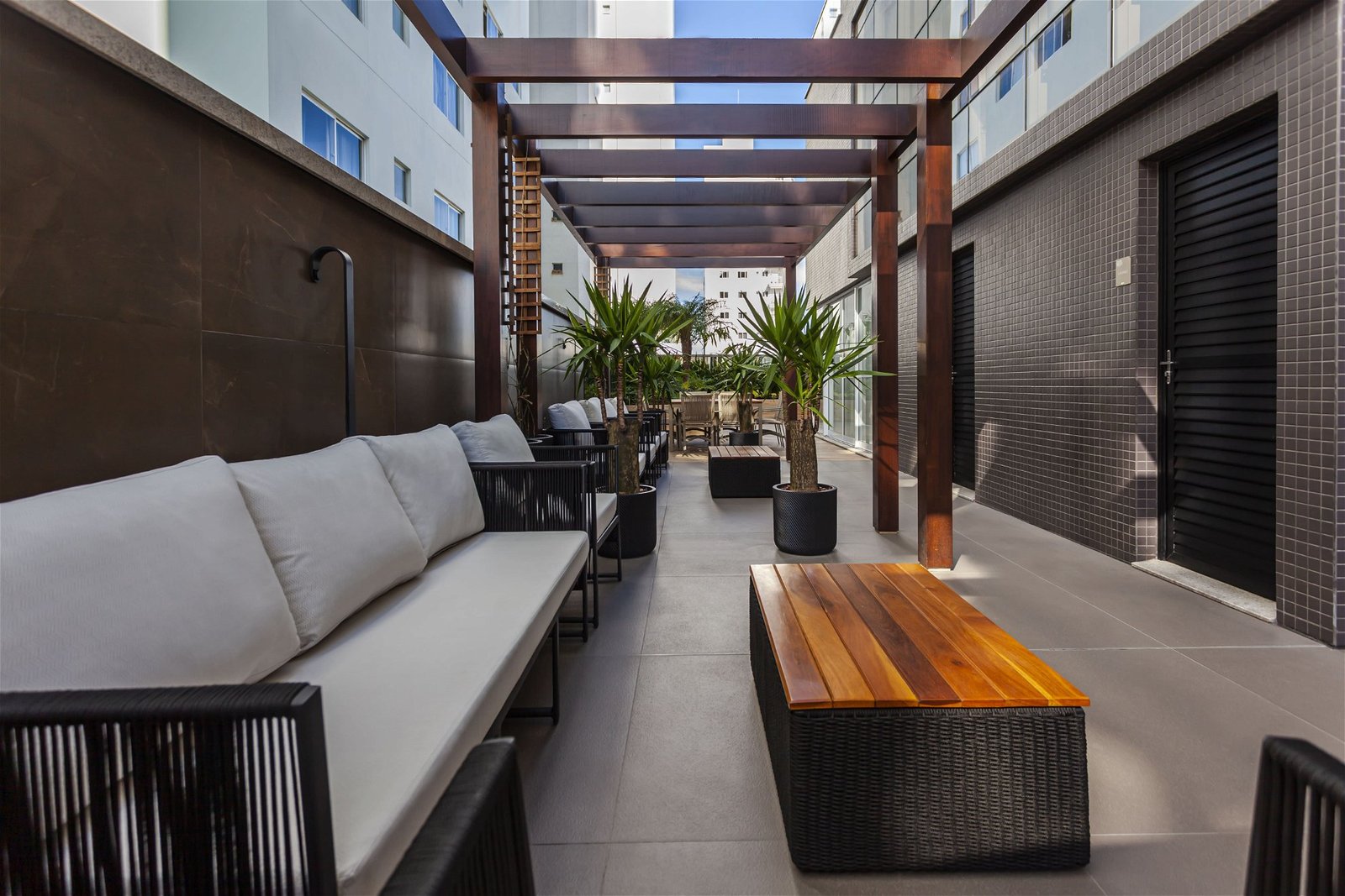 4 Bed, 5 Bath, ApartmentFor Sale, Centro, Santa Catarina, 88330-394