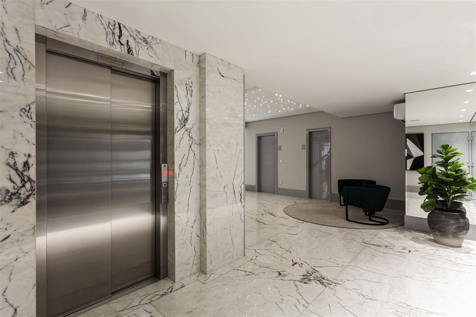 4 Bed, 5 Bath, ApartmentFor Sale, Centro, Santa Catarina, 88330-394