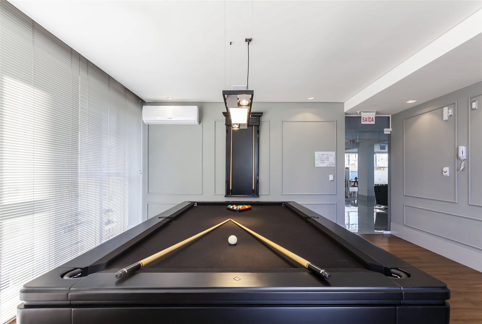 4 Bed, 5 Bath, ApartmentFor Sale, Centro, Santa Catarina, 88330-394