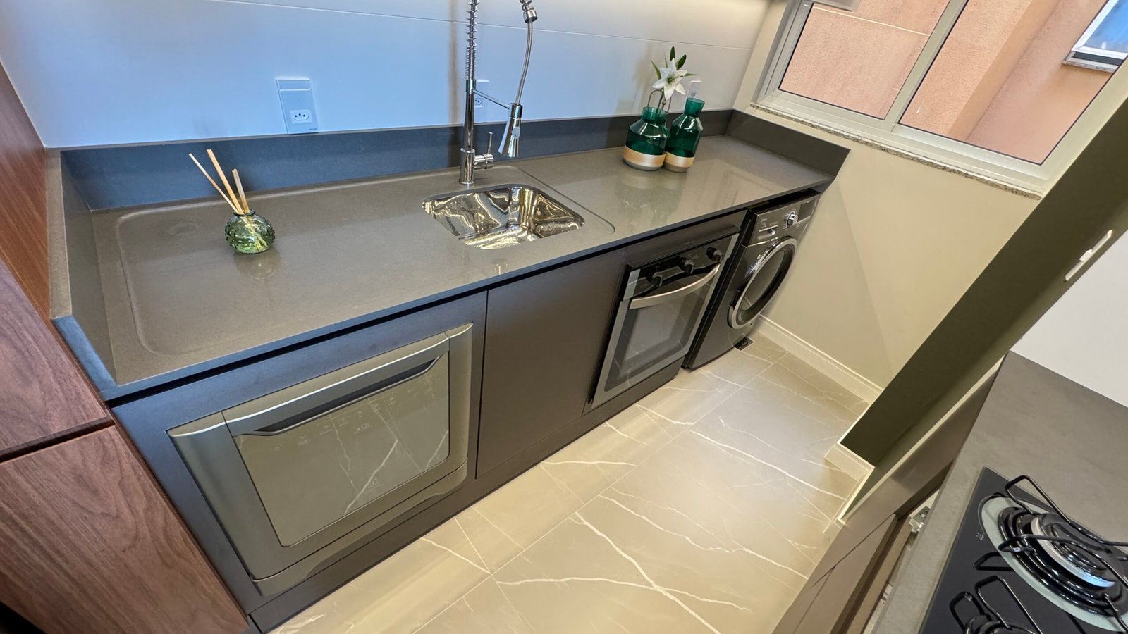 2 Bed, 2 Bath, ApartmentFor Sale, Ingleses Norte, Santa Catarina, 88058-660