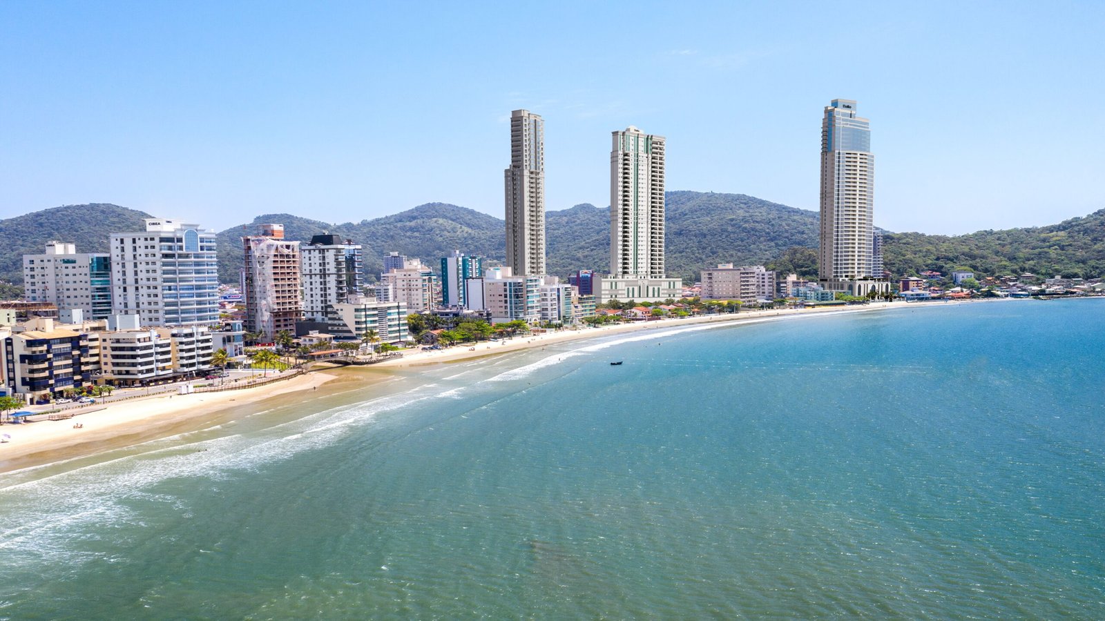 5 Bed, 6 Bath, ApartmentFor Sale, Itapema, Santa Catarina, 88220-000