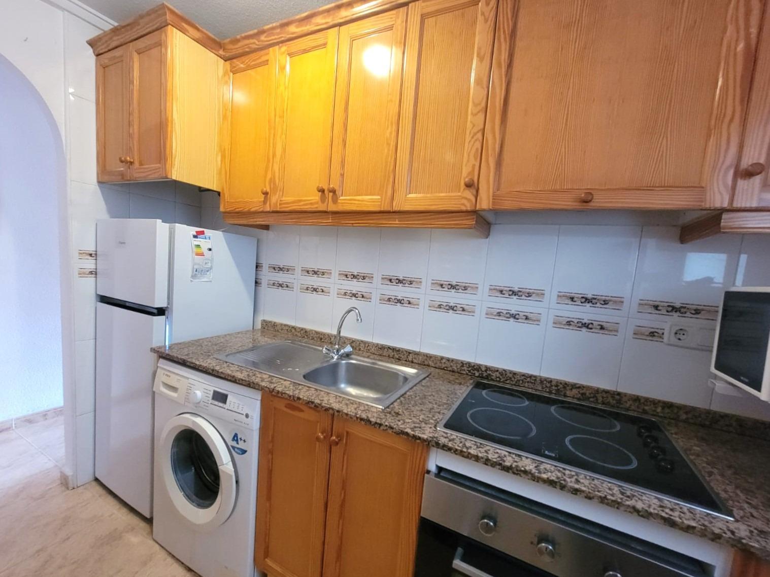 2 Bed, 1 Bath, ApartmentFor Sale, Torrevieja, Alicante