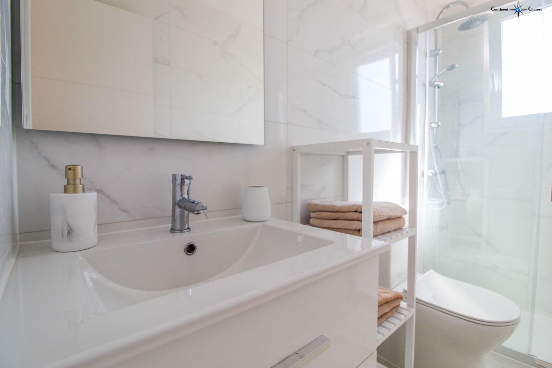 2 Bed, 2 Bath, ApartmentFor Sale, Torrevieja, Alicante