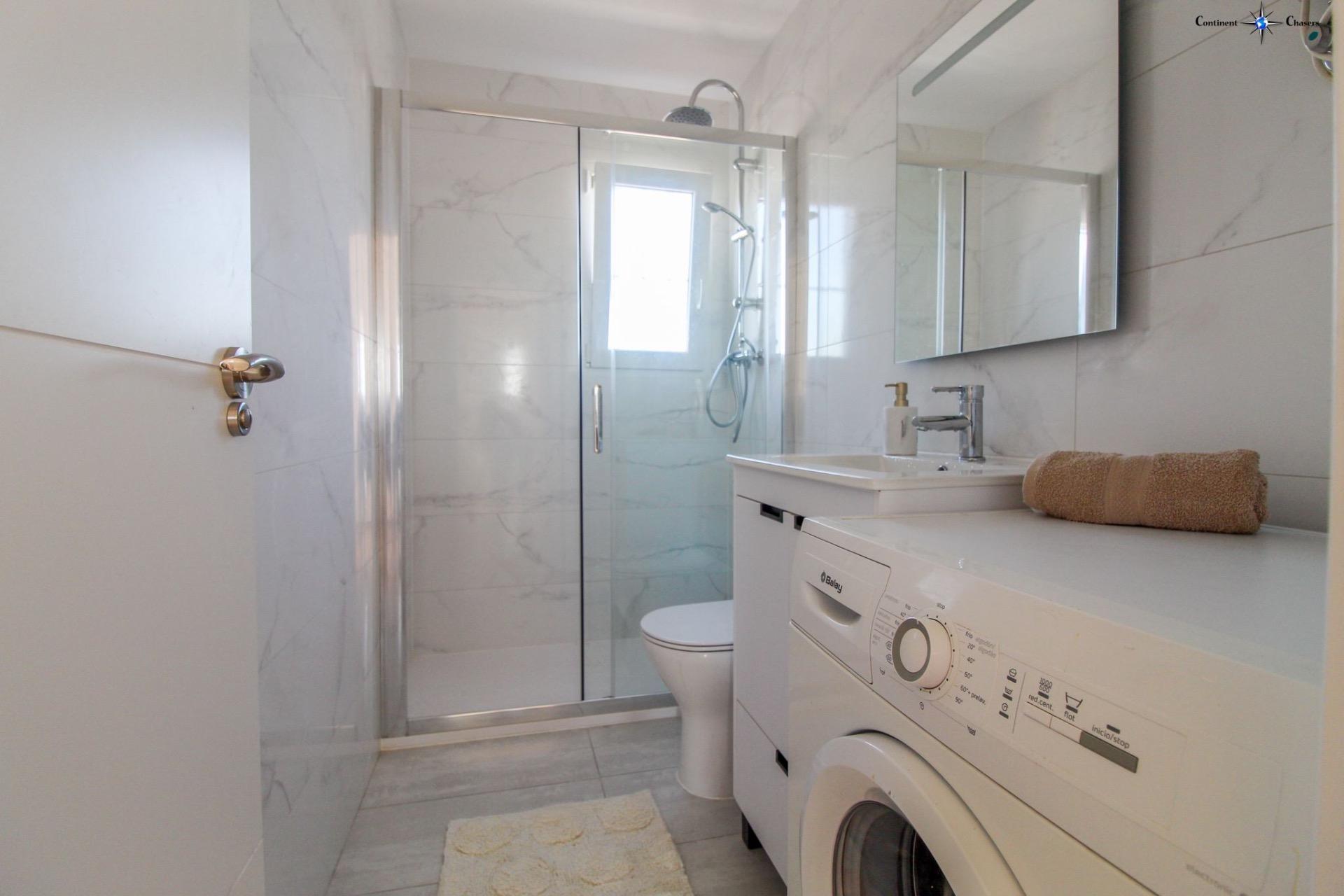 2 Bed, 2 Bath, ApartmentFor Sale, Torrevieja, Alicante