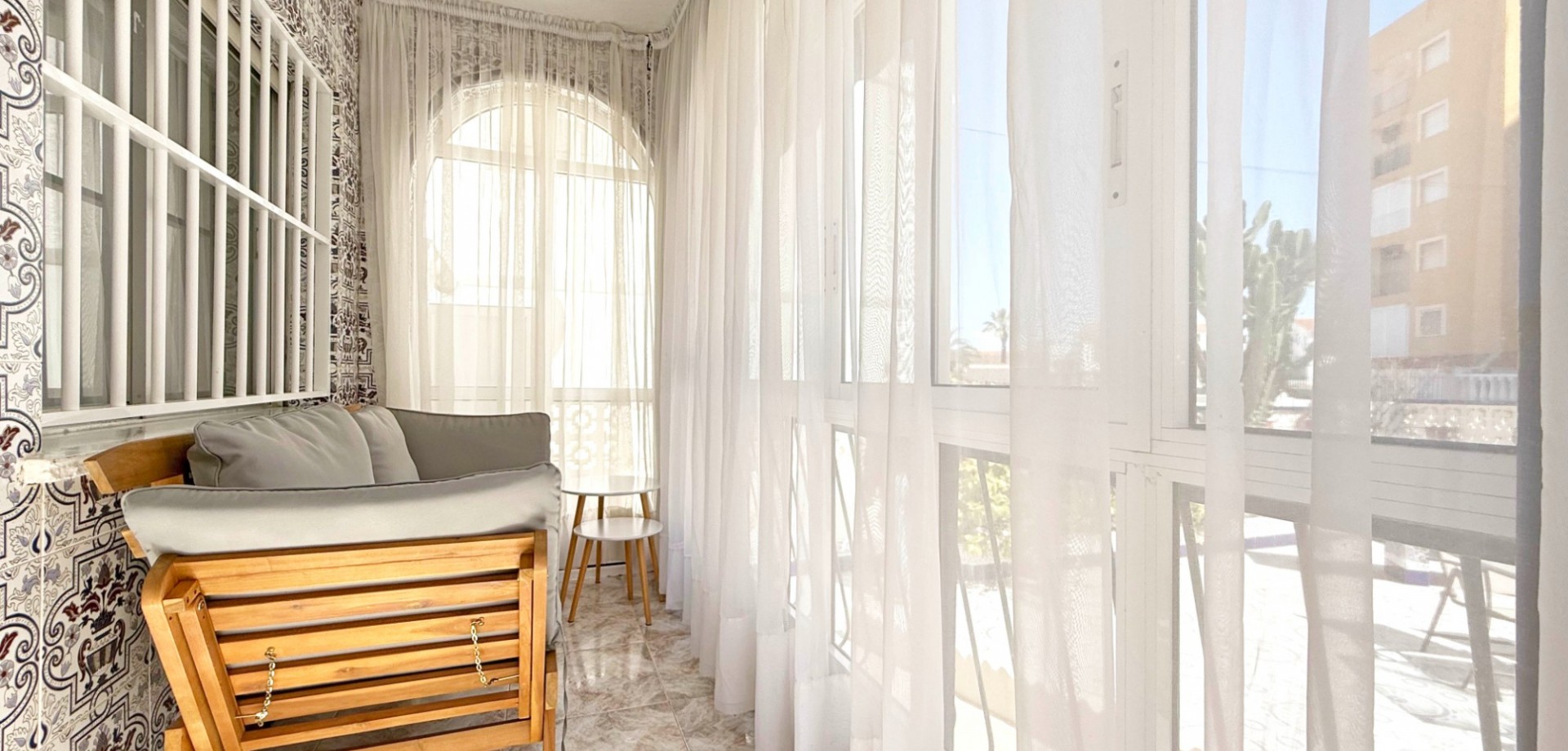 2 Bed, 1 Bath, ApartmentFor Sale, Torrevieja, Alicante