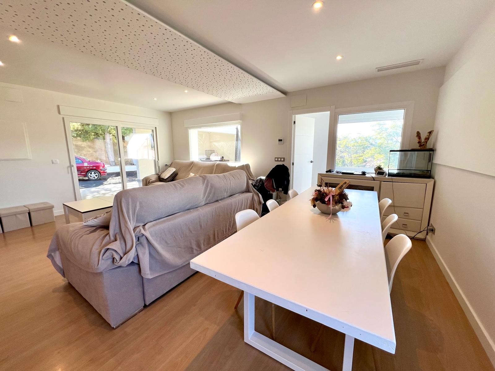 4 Bed, 5 Bath, HouseFor Sale, Elda, Alicante